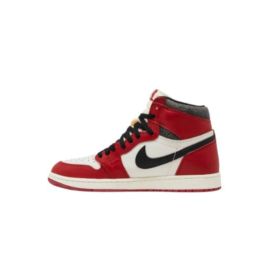 Air Jordan 1 Retro High OG «Chicago Lost & Found»