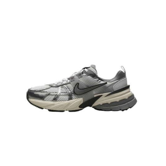 Nike  V2K Run "Platino Puro/Gris Lobo"