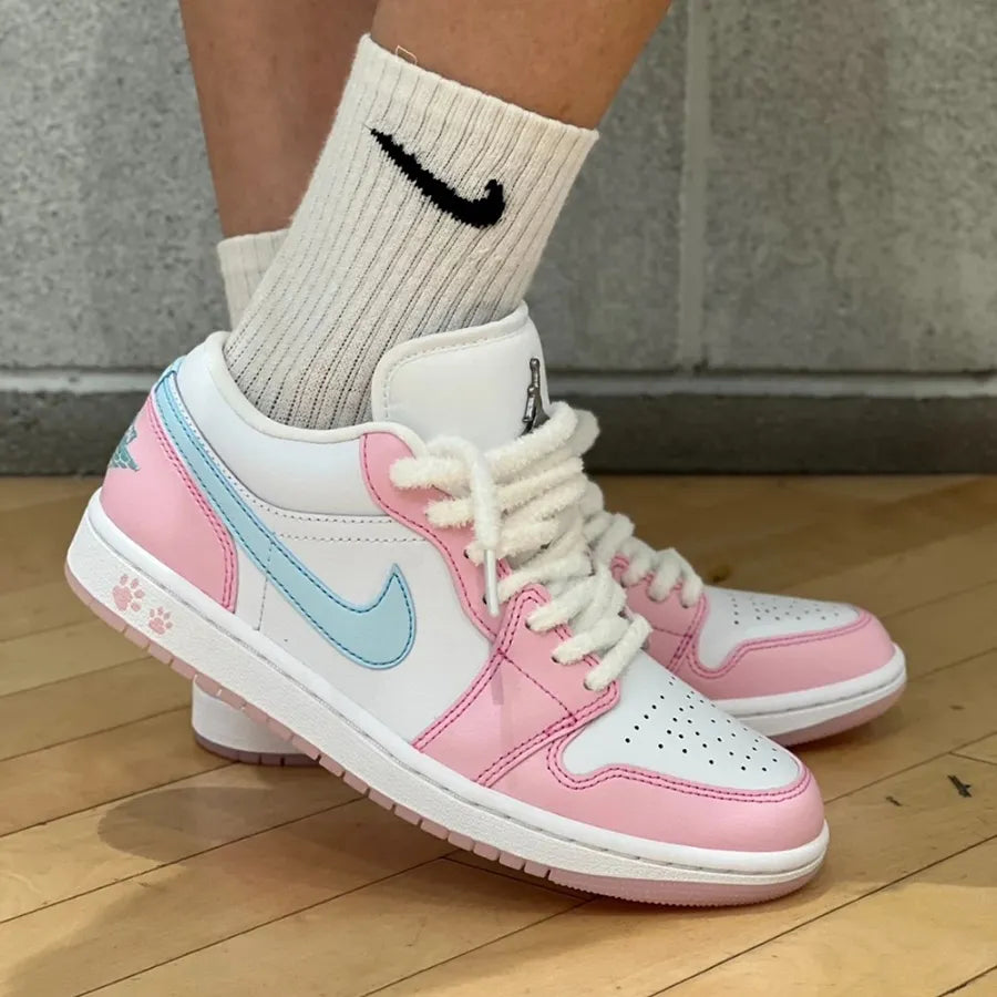 NIKE AIR JORDAN 1 RETRO LOW PAW PRINT PINK