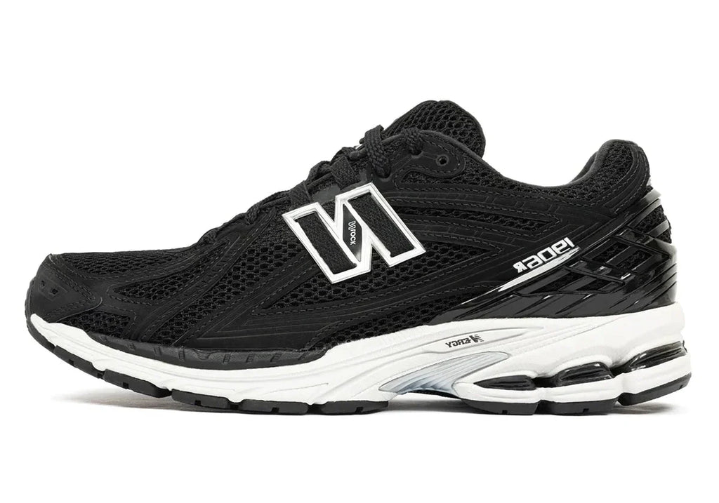New Balance 1906R
