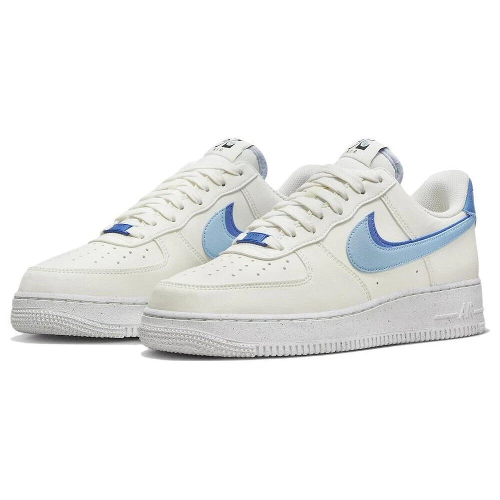 Nike Air Force 1 '07 LV8